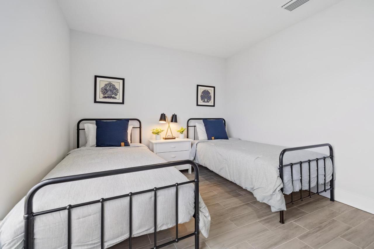 West Palm Beach Vacation Home- Blue Villa ภายนอก รูปภาพ